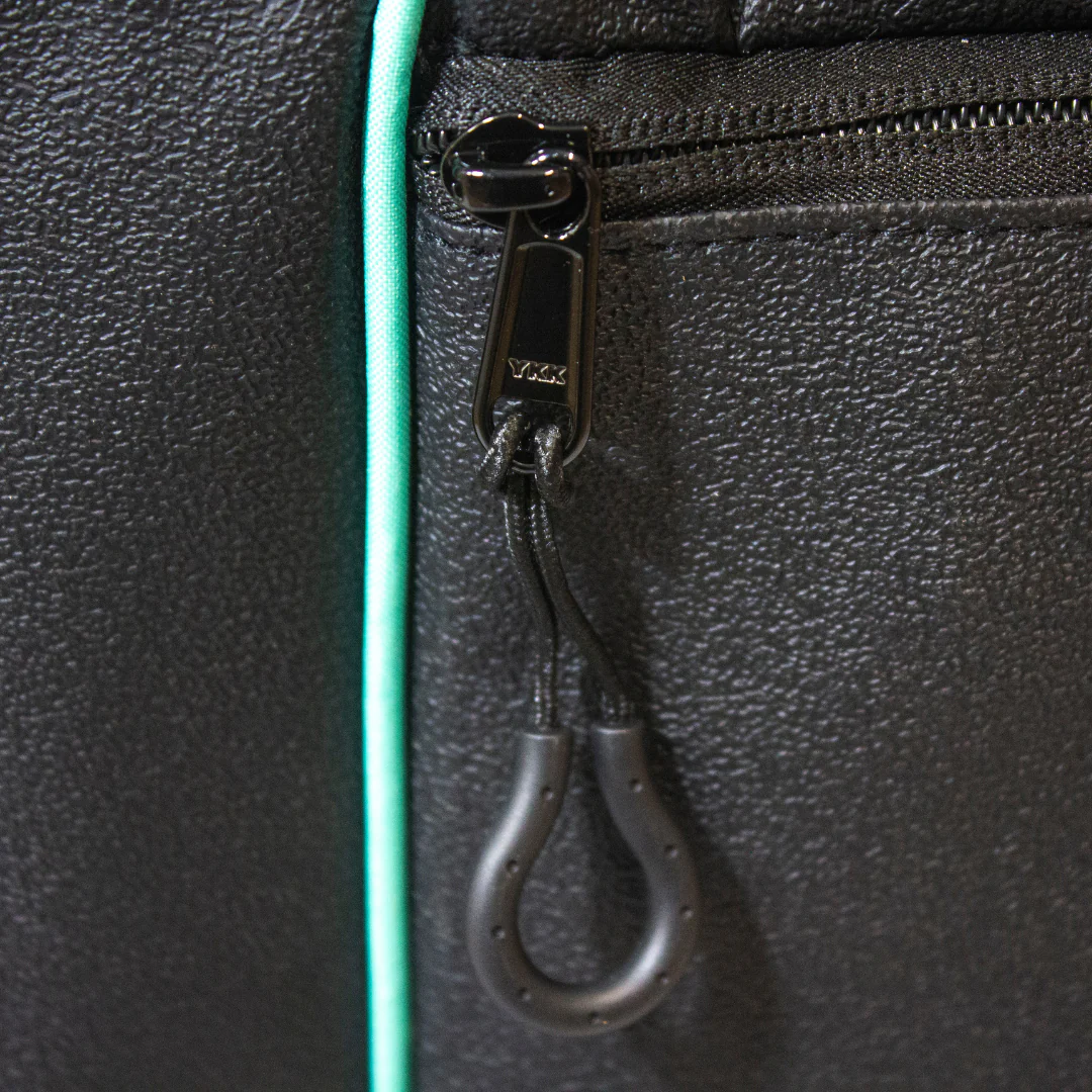 V2 PROtour™ Duffle - Image 13