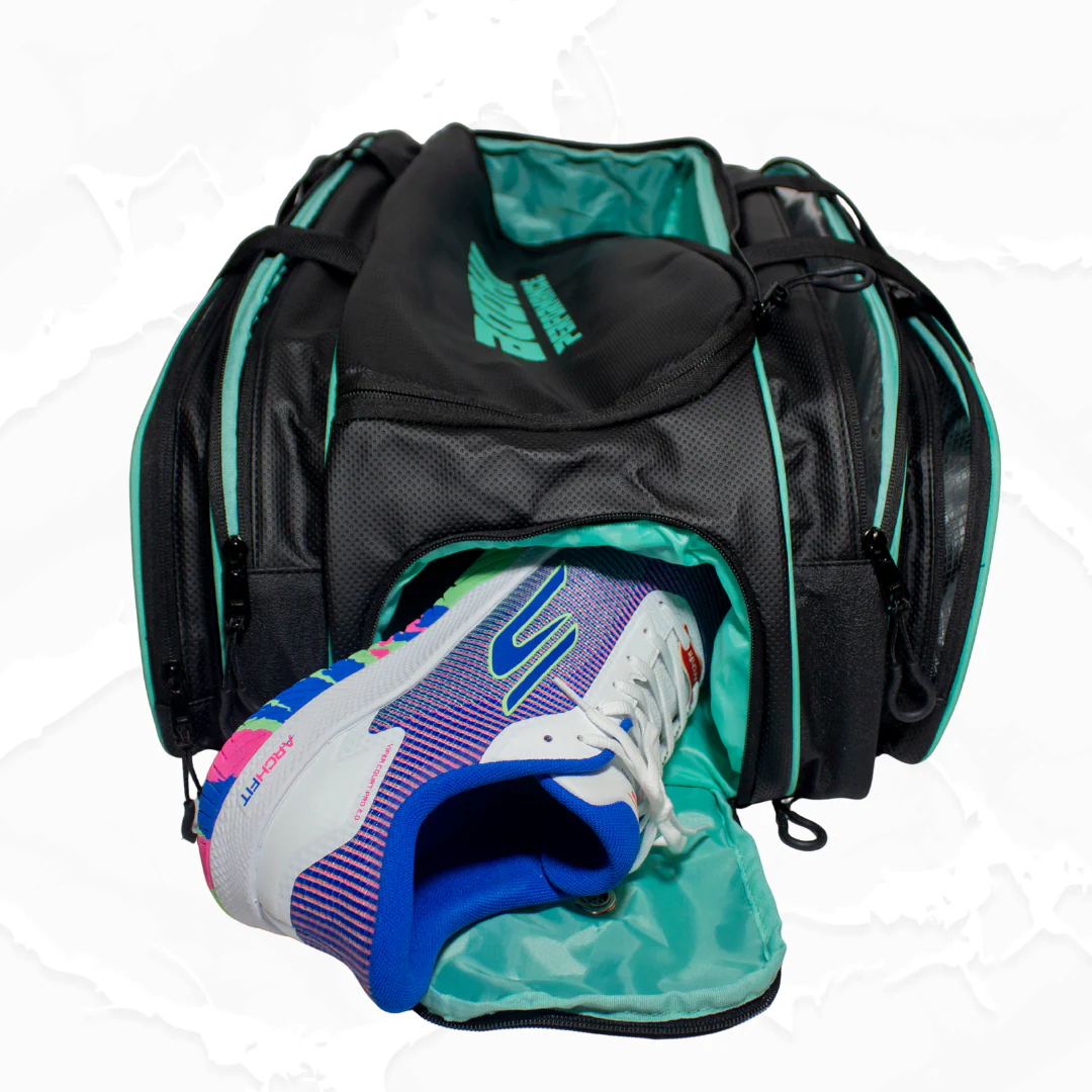 V2 PROtour™ Duffle - Image 17