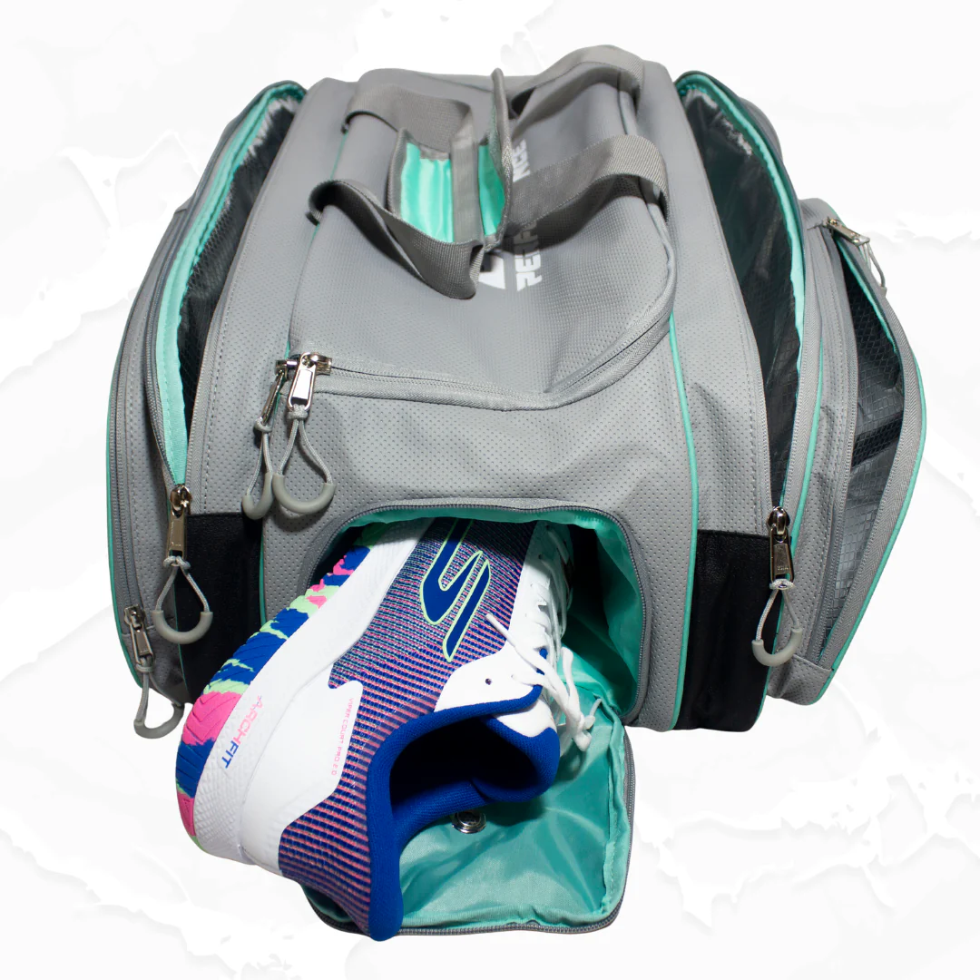 V2 PROtour™ Duffle - Image 33